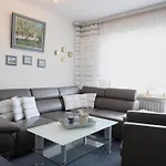 2-Zimmer-Appartement im 1. Obergeschoss